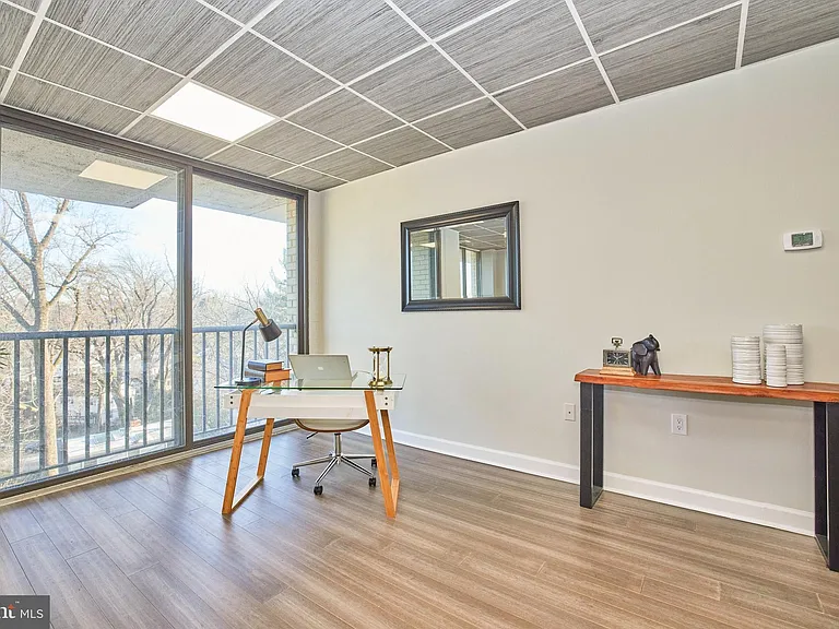 4242 E West Hwy #308 — Photo 19