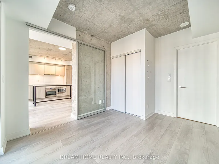 47 Mutual St #1004 — Photo 19