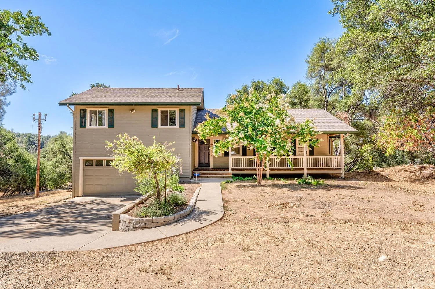 3736 Jones Creek Rd photo 1