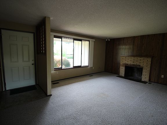 Front room, street view