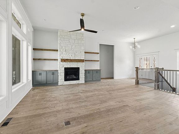 4th image of 6608 Belmont Dr