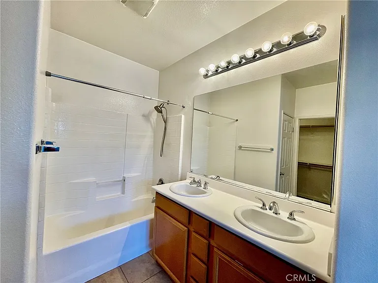 6931 Castor St — Photo 17