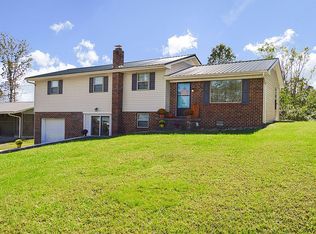 2703 Mountain View Dr SE, Cleveland, TN 37323