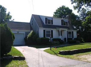 1 Gary St, Warwick, RI 02888