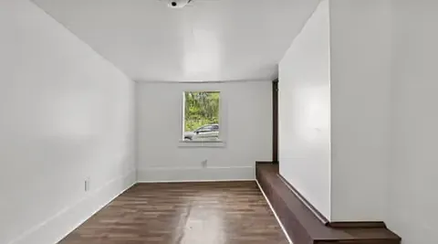2 bed, 1100 sqft, $1,050 — Photo 4