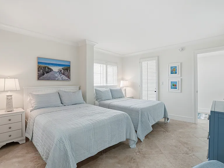 3443 Gulf Shore Blvd N #1 — Photo 30