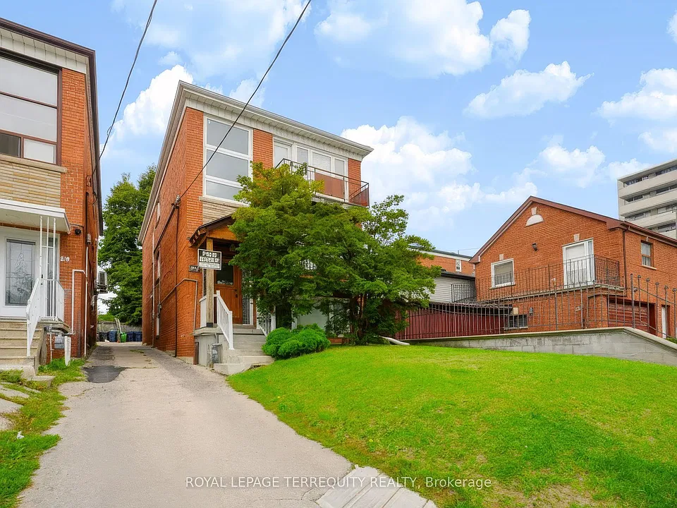 32 Dynevor Rd #UPPER