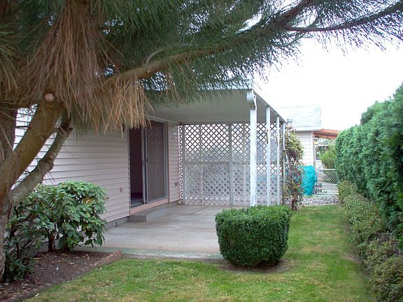 Back covered patio