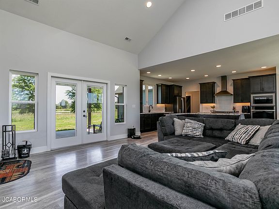 5th image of 6408 Tilla Dr