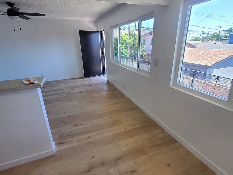 9328 Elizabeth Ave #G — Photo 12
