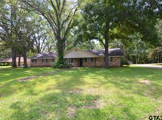 112 Leisure Ln, Whitehouse, TX 75791