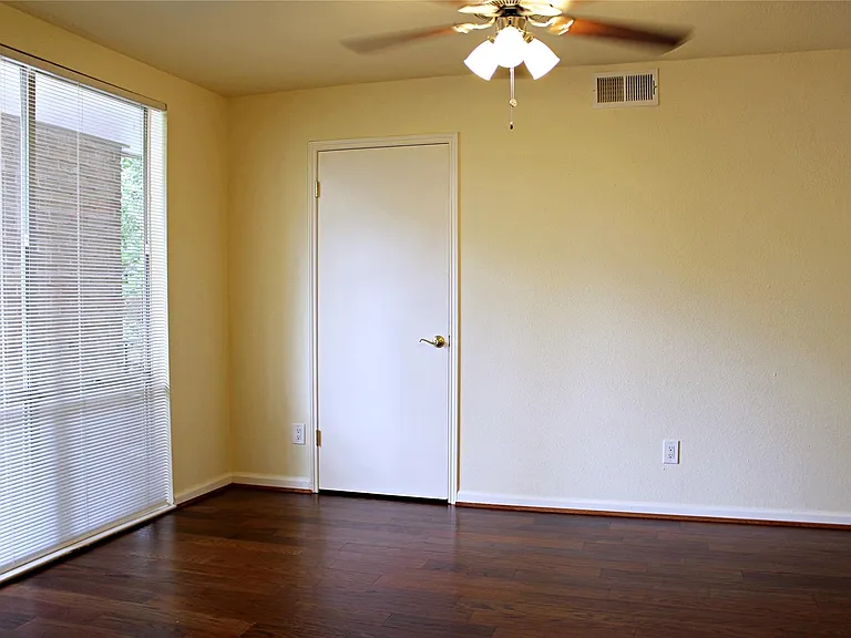 4635 Wild Indigo St #515 — Photo 7