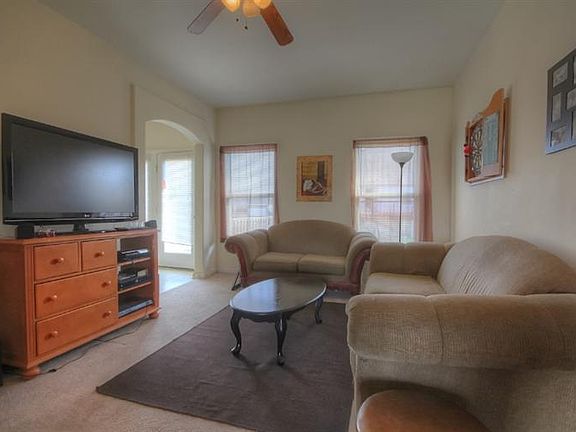 5th image of 136 Janice Dr