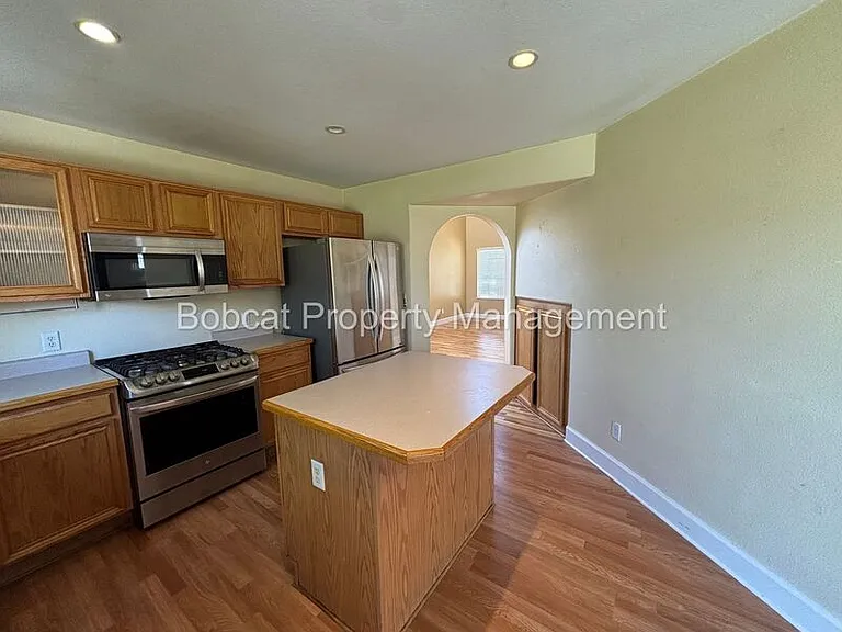 1477 Ridge Point Dr — Photo 11