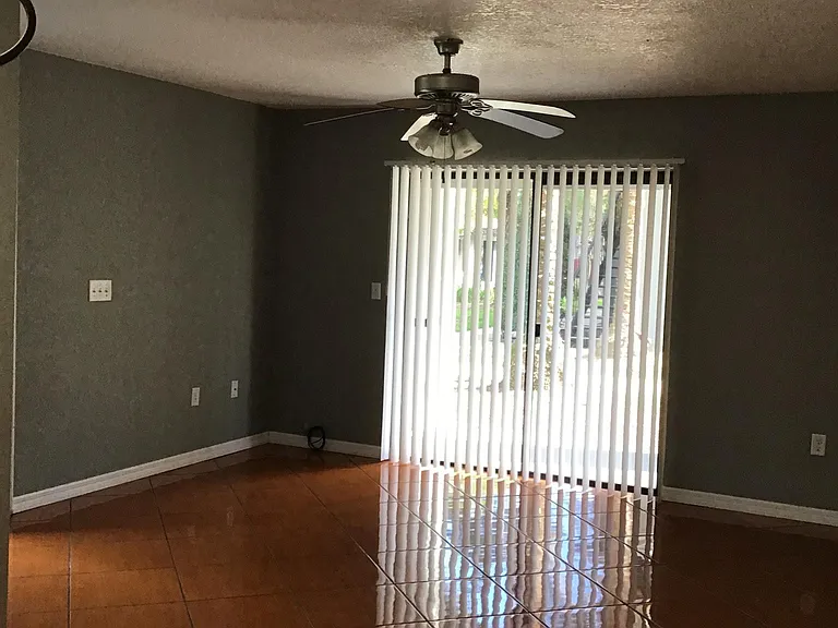 1438 El Paso Ave — Photo 7
