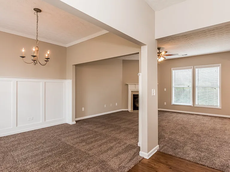 398 Glenleigh Dr — Photo 5