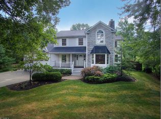 9681 N Bedford Rd, Macedonia, OH 44056