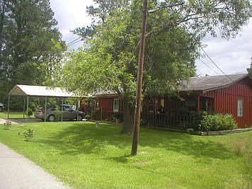 1st image of 6 Cottonwood Ln