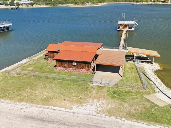 4513 Chapel Rd, Graham, TX 76450