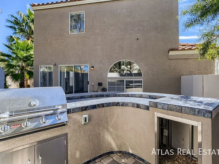 8840 Cornwall Glen Ave — Photo 17