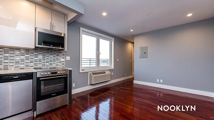 Rented by Nooklyn NYC LLC | media 8