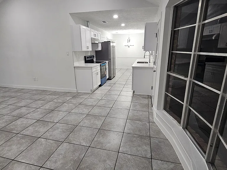 11518 Larkdale Dr — Photo 5