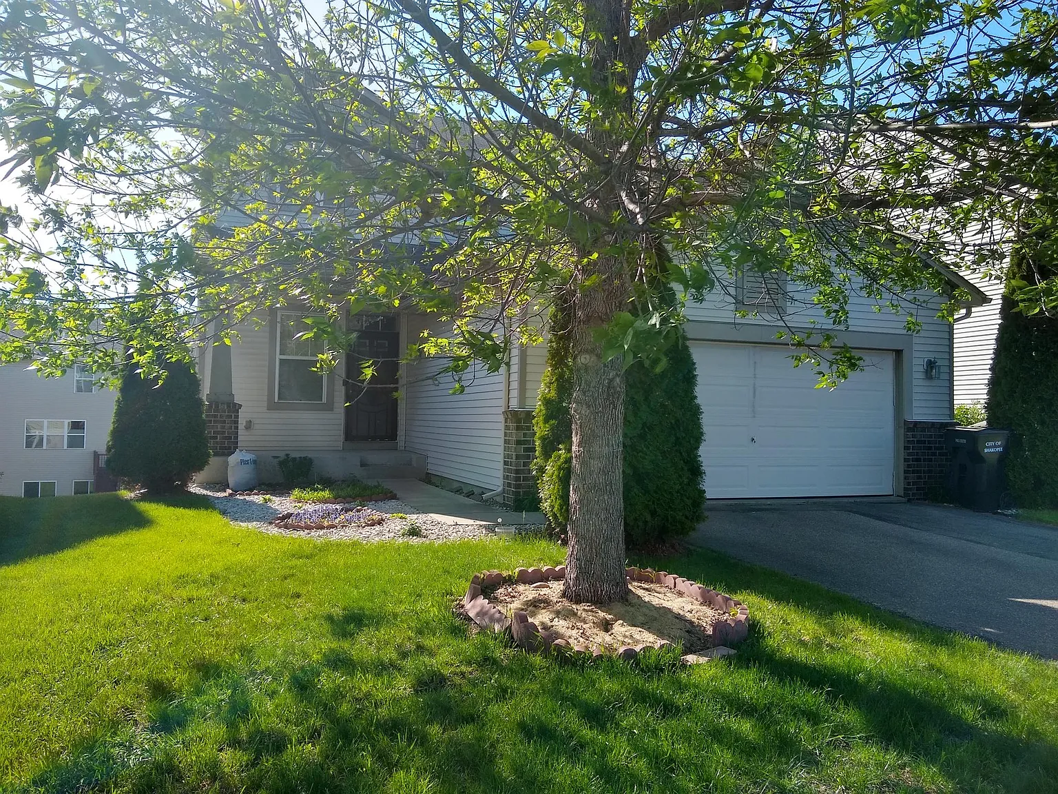 1780 Fescue Ct — Photo 1