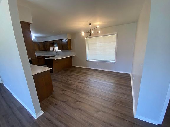 5th image of 1006 S Edgemoor Dr