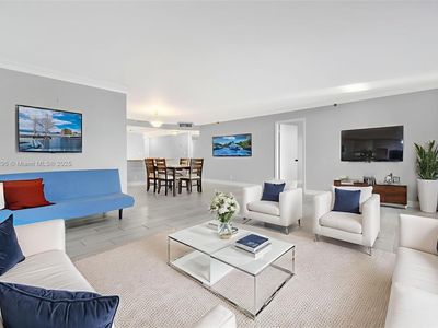 3300 W Rolling Hills Cir APT 307, Fort Lauderdale, FL, 33328