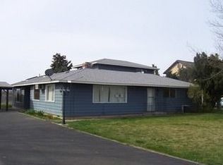 2660 Jones Rd, Wapato, WA 98951