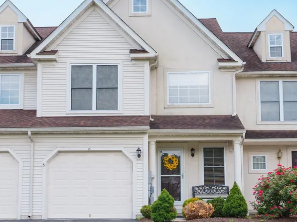 21 Whitepine Gulch, Shillington, PA 19607