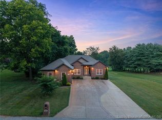 2307 Carriage Ct, Jeffersonville, IN 47130