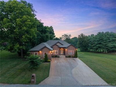 2307 Carriage Court, Jeffersonville, IN, 47130