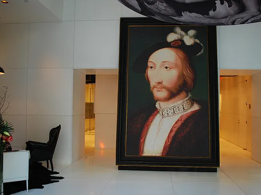 Rented by Sotheby's International Realty | media 46