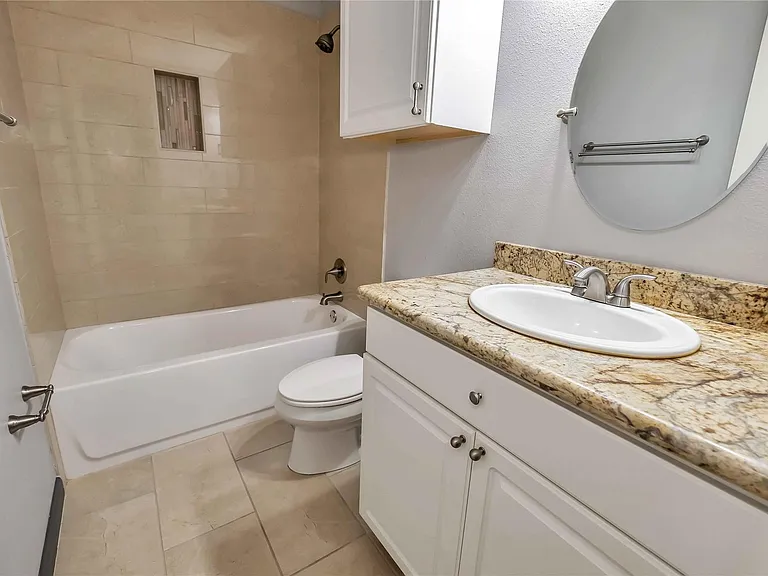 5216 Spring Branch Dr — Photo 13