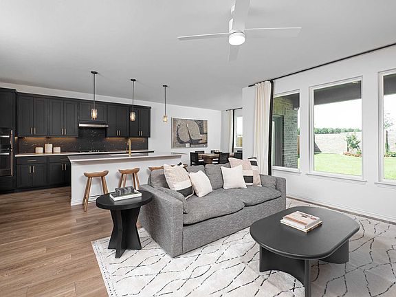 Devonshire - Grayson Interior Image 3