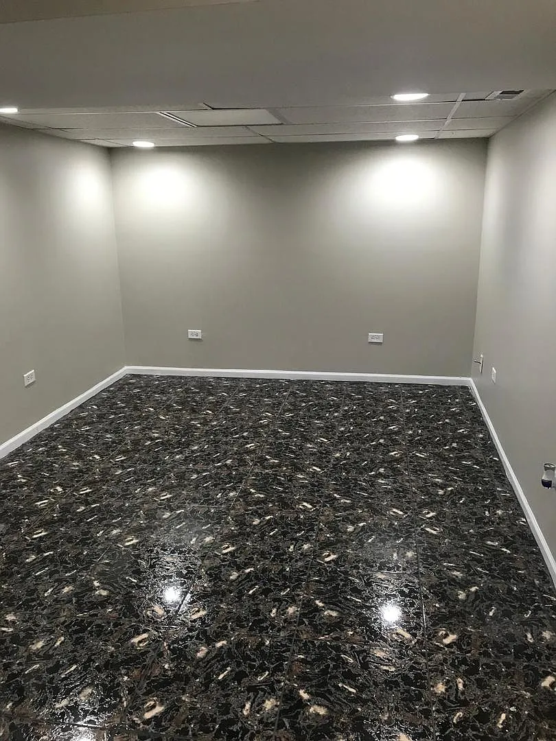 2 bed, 2.5 bath, $2,300 — Photo 3