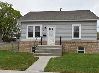 244 N Day St, Powell, WY 82435