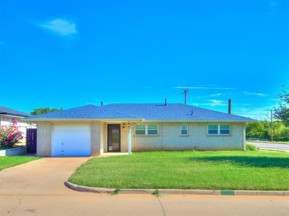 9937 Harmony Dr, Midwest City, OK 73130