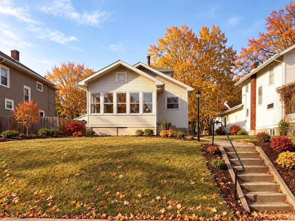 1215 Avenue C, Fort Madison, IA 52627