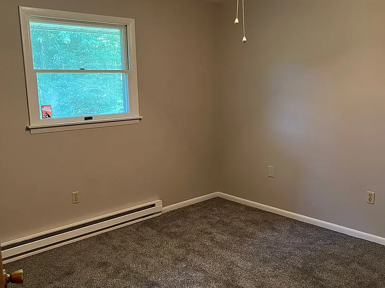 207 S Beech St — Photo 14