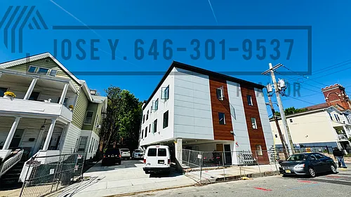 115-117 Hamilton Ave #197 Photo 1