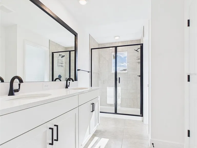 5611 SW 72nd Ct — Photo 17