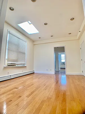 Rented by Union Square Property Management | media 10