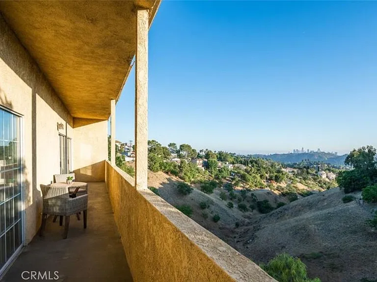 3863 Cazador St — Photo 29