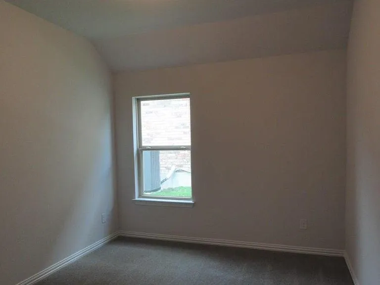 5672 Corsica Loop — Photo 20