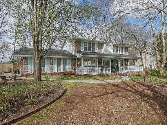 3rd image of 1609 Capitol Blvd