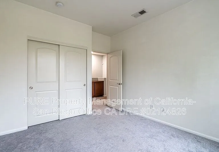 1658 El Raval Way #2 — Photo 10