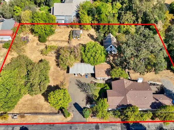 6225 Luna Ln, Carmichael, CA 95608