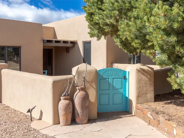 4 E Sand Sage, Santa Fe, NM 87506